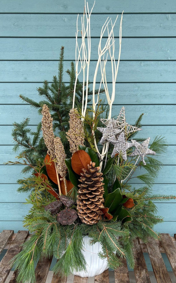 Winter Arrangement - Glitter & Gold